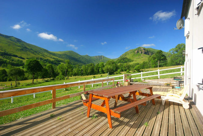 gite rural prs du Puy Mary dans le Cantal